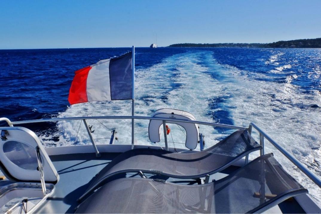 Yacht Charter Cannes Antibes * Nice